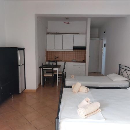 Family Apartments Sarandë 外观 照片